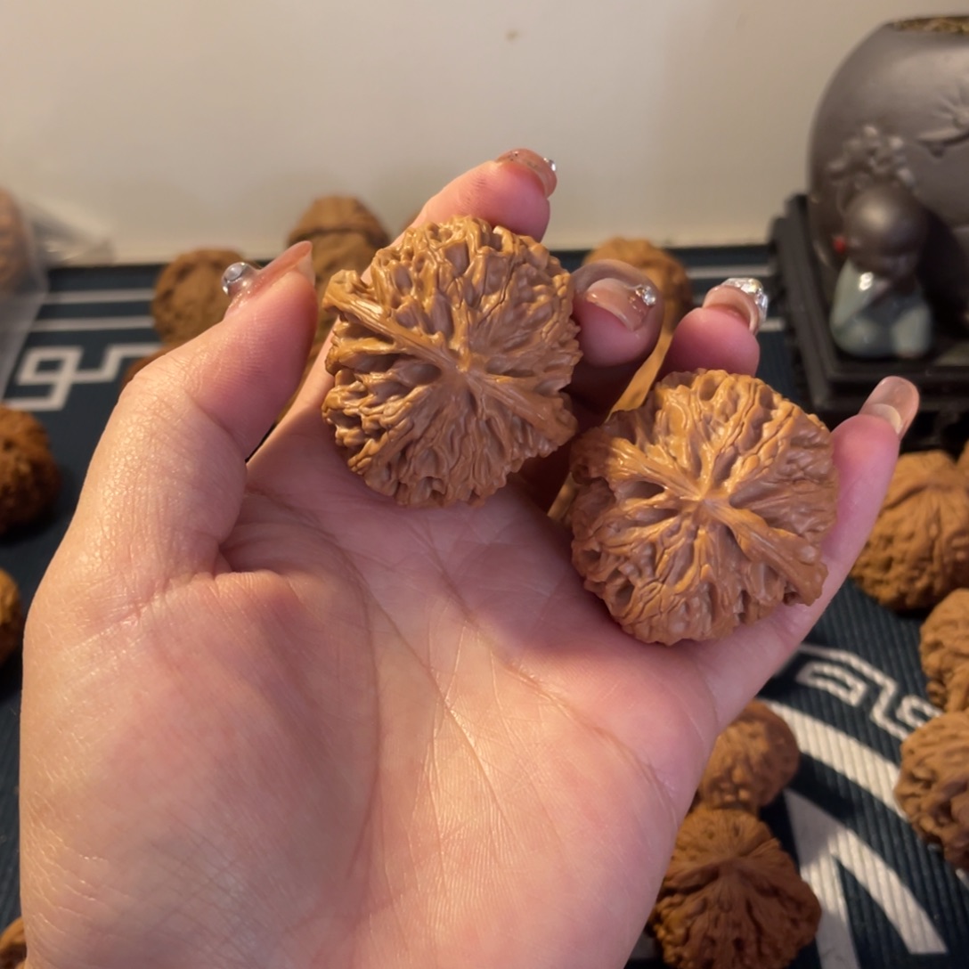 文玩核桃吊坠苹果园41