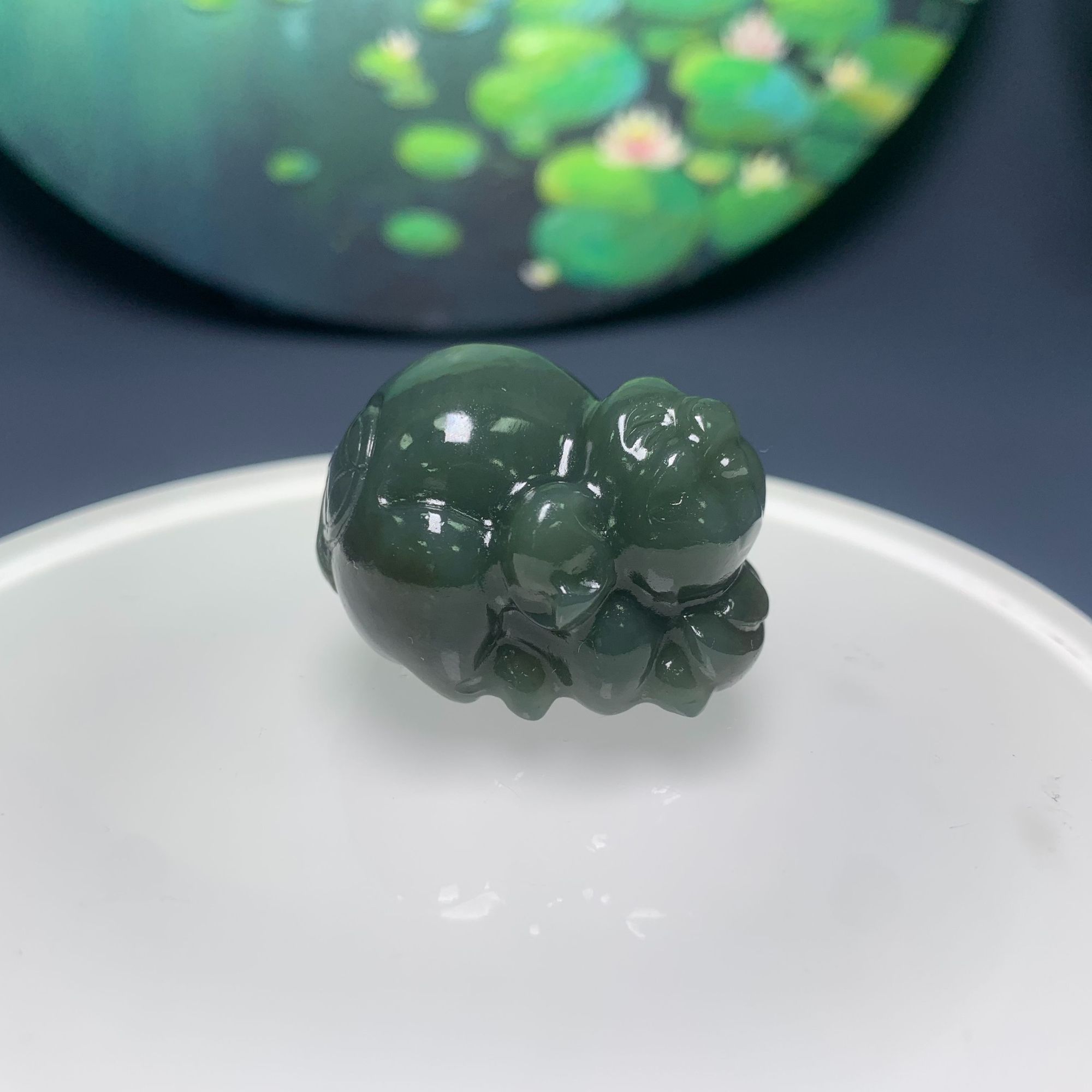D075珠宝玉石精选和田玉吊坠