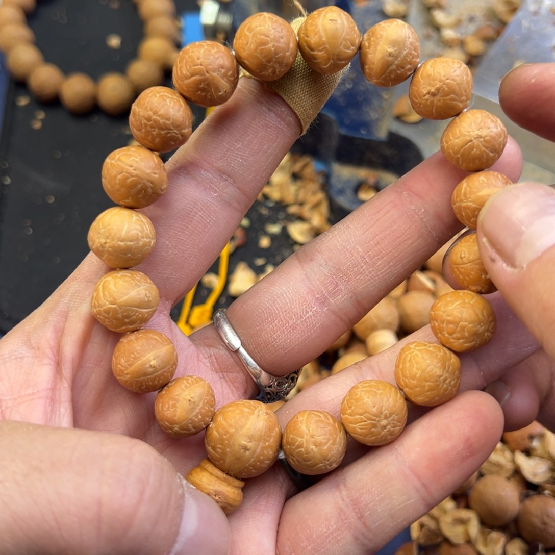 凤眼菩提手串山*W23-K10凤眼菩提