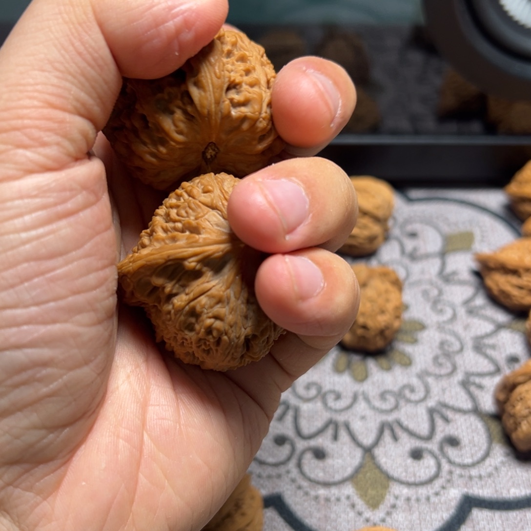 星***三龙脊菩提吊坠南疆石