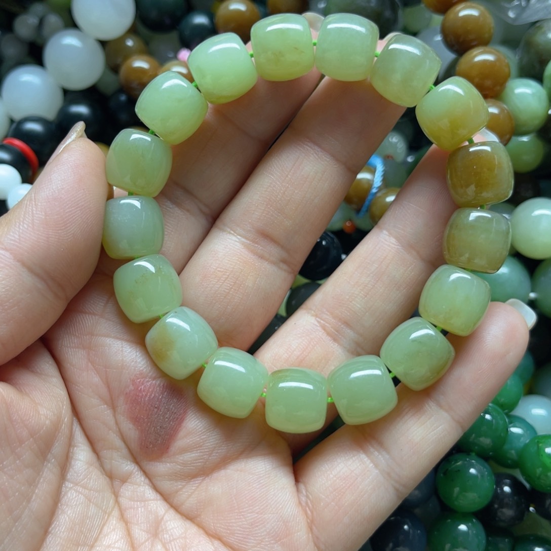 和田玉手链未镶嵌