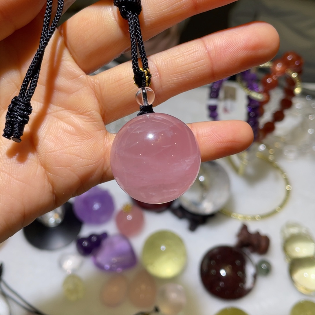 未镶嵌水晶珠宝半成品