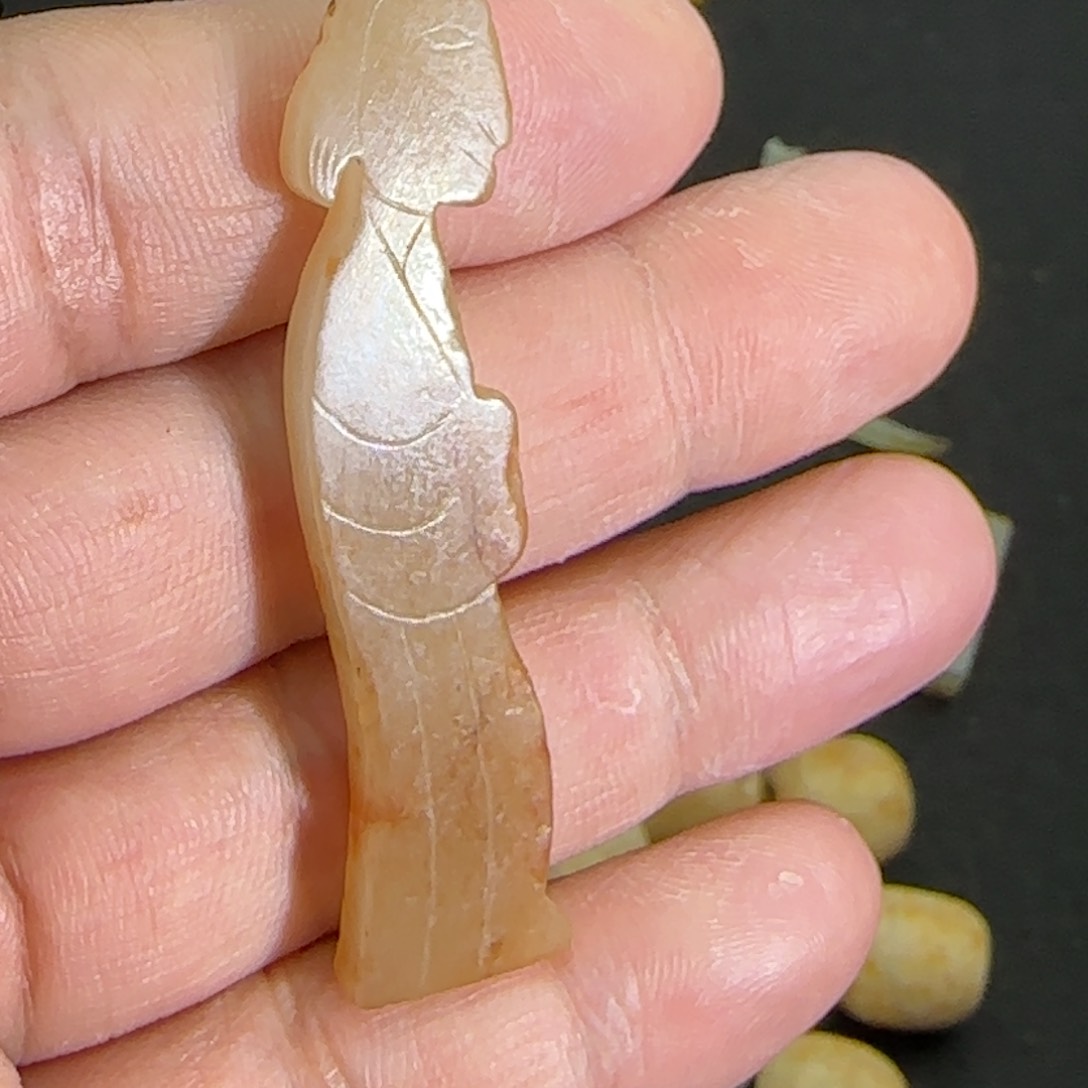 和田玉（糖玉）未镶嵌挂件风*⋯