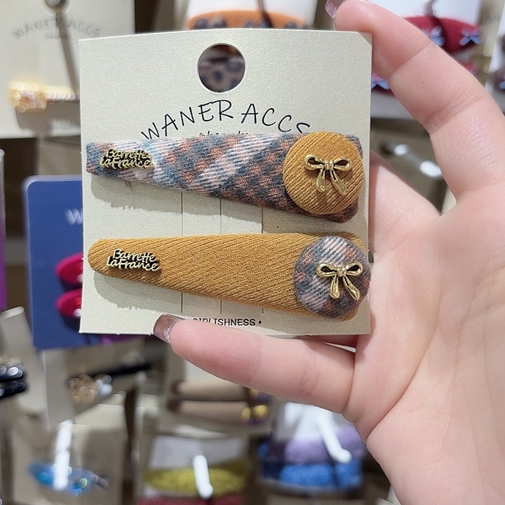 皮质铁合金蝴蝶结拜拜