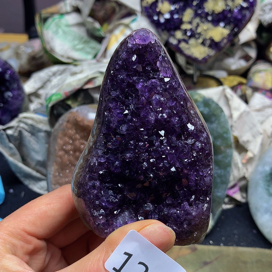 紫晶大型摆件（非配饰）未镶嵌