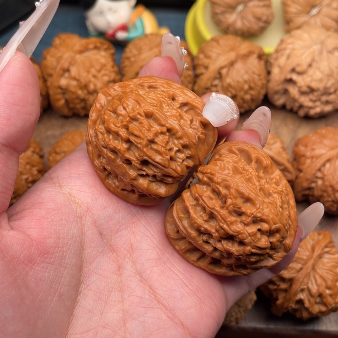 躺***王文玩核桃把件全品三角白42