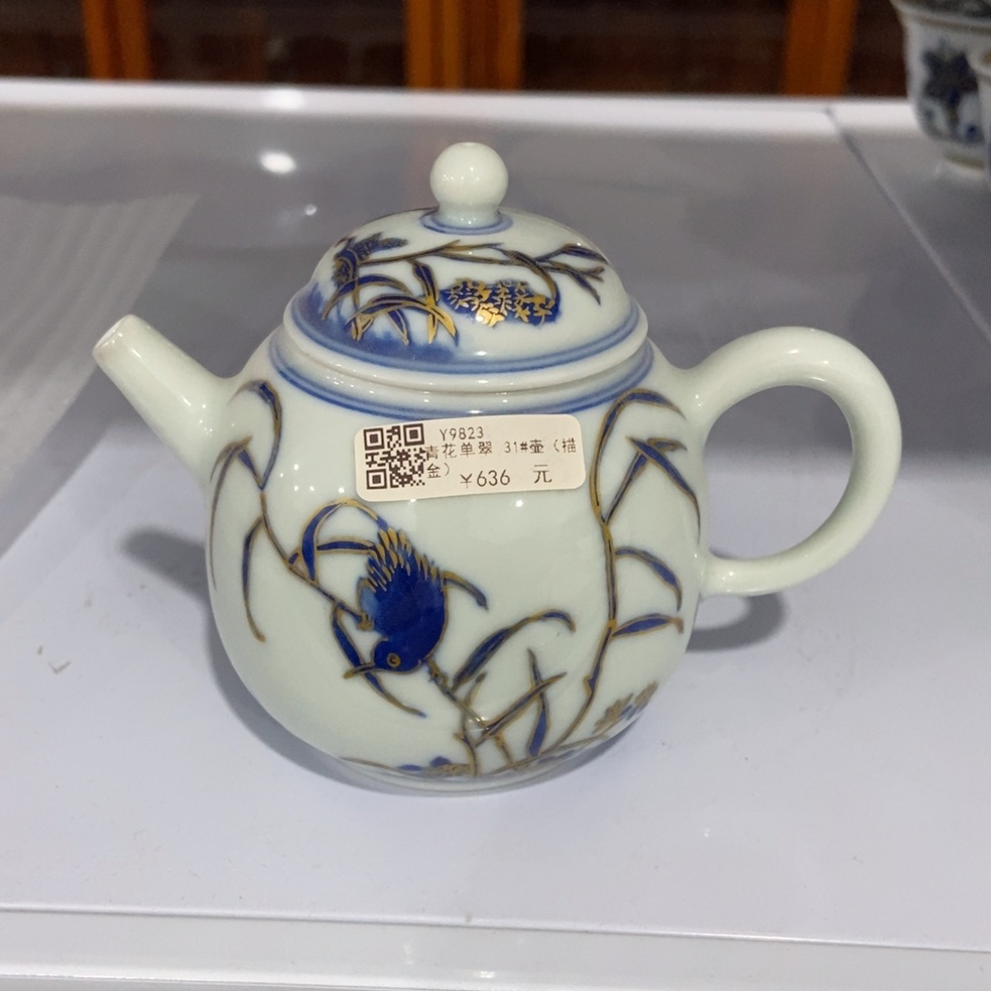 陶瓷艺术家的作品是一