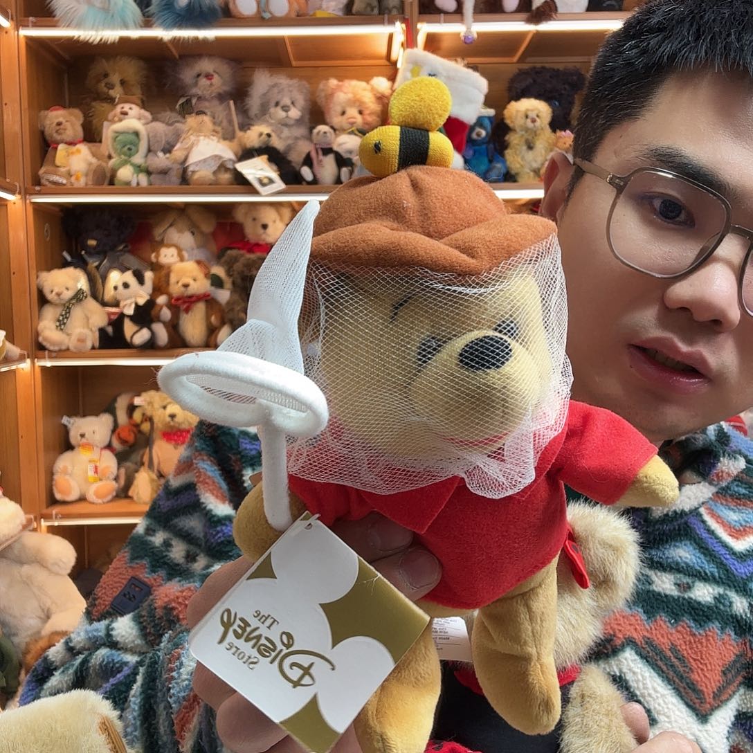 甜***肉毛绒蜜蜂pooh111111