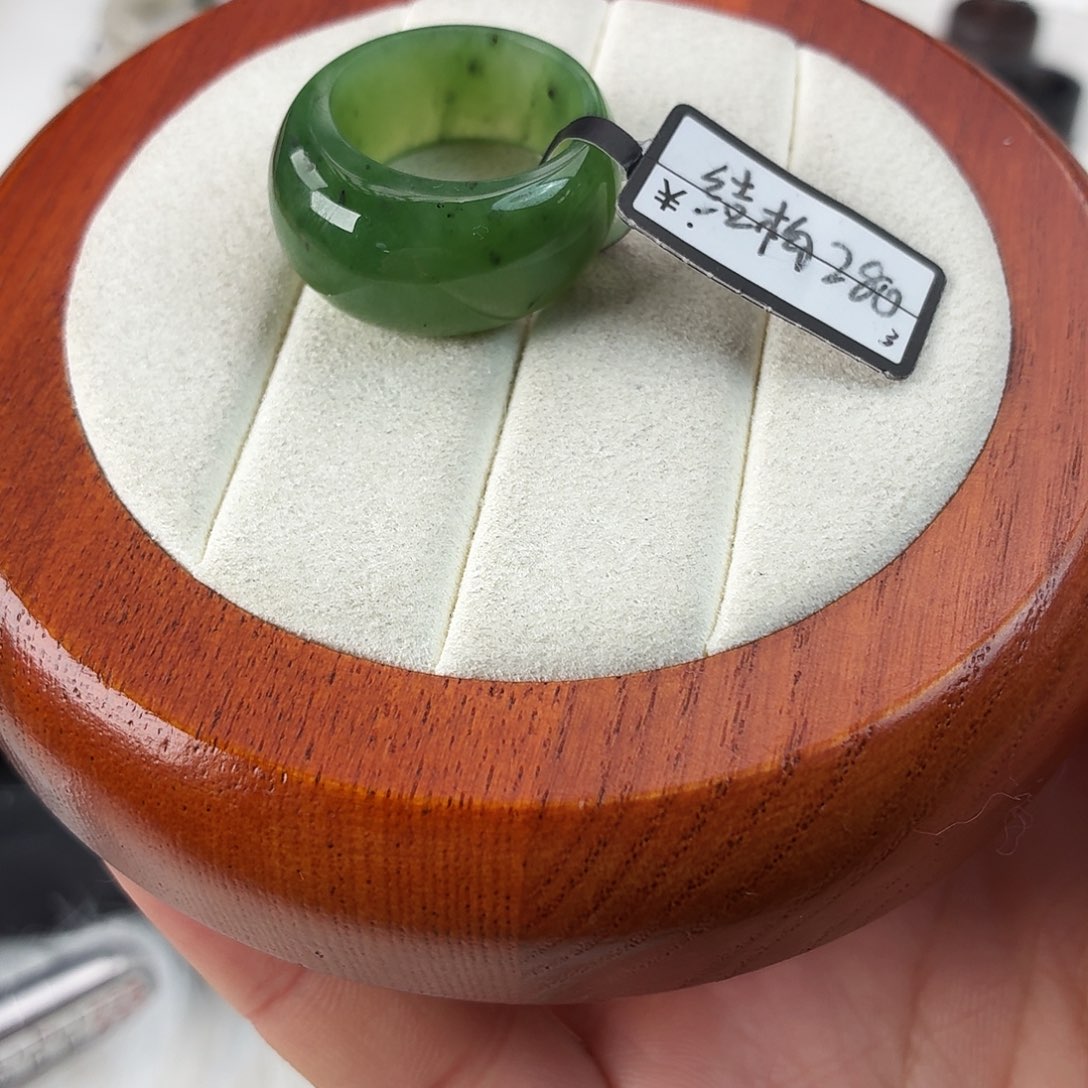 和田玉未镶嵌戒指Q43碧玉馒头内径18.9港码21