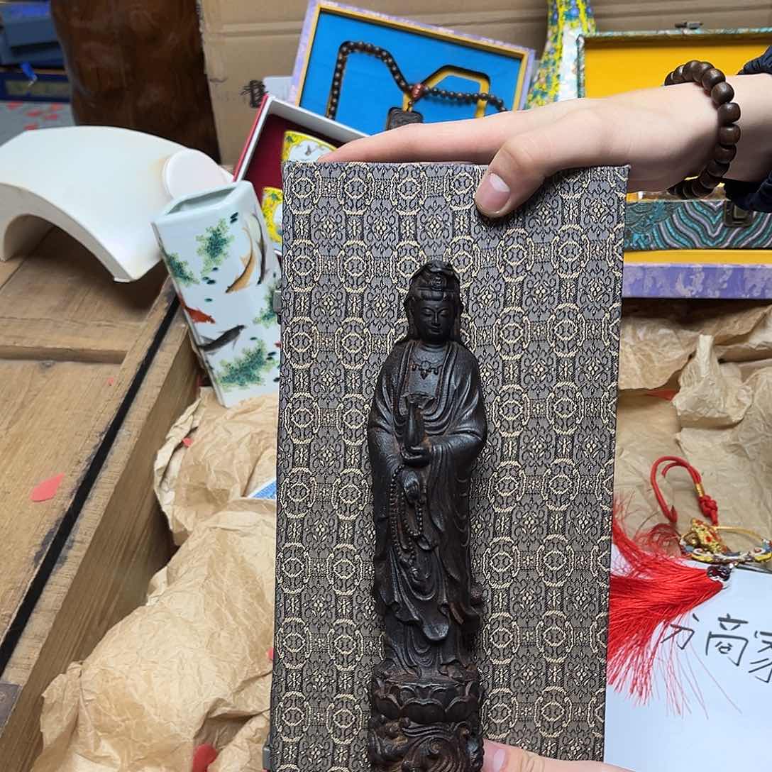 大叶紫檀（黑酸枝木类）