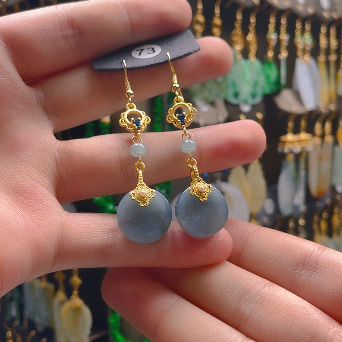 嘉***禾翡翠未镶嵌耳饰翡翠