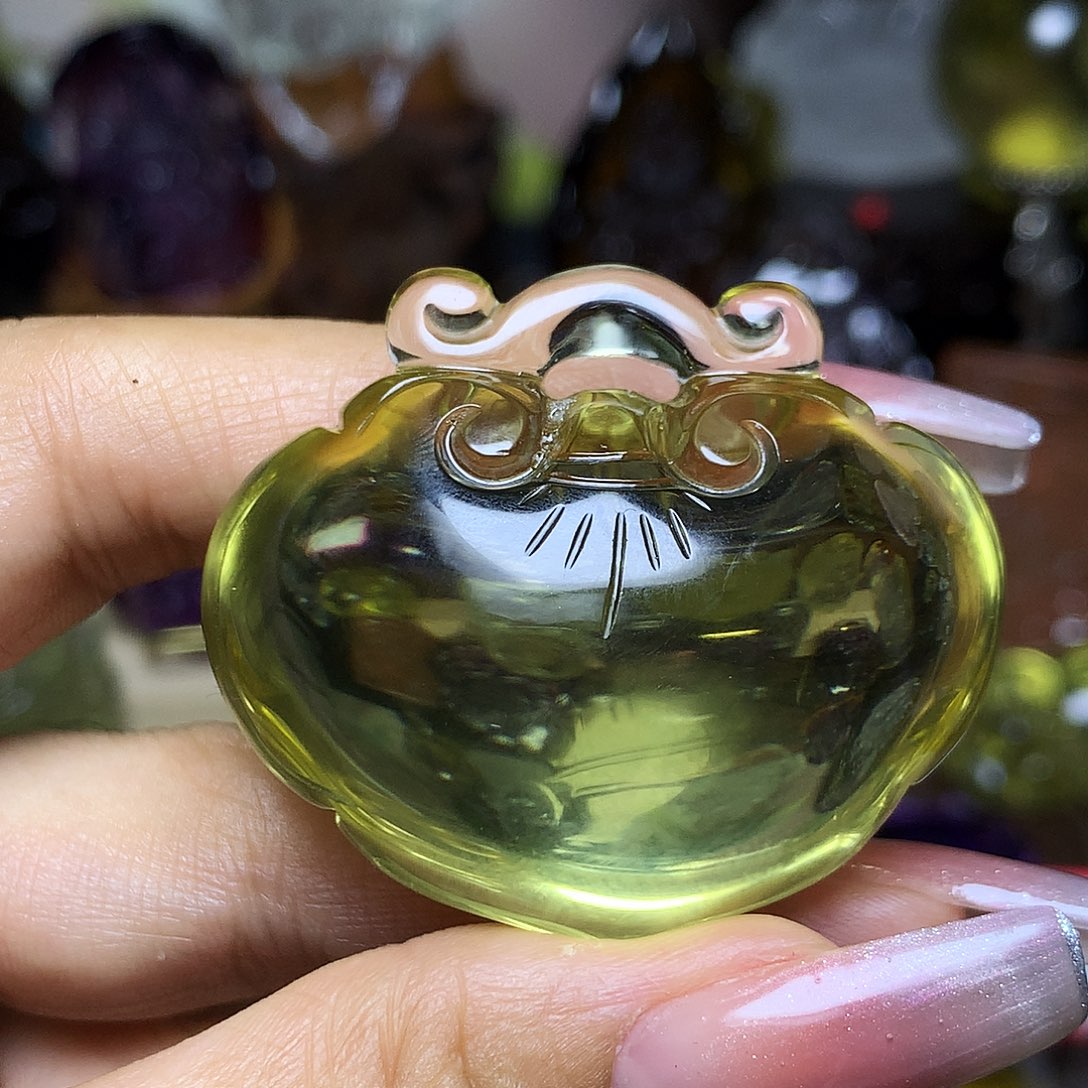 未镶嵌颈饰水晶天然