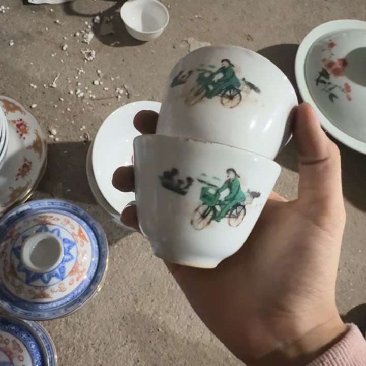 景德镇的陶瓷瓷器