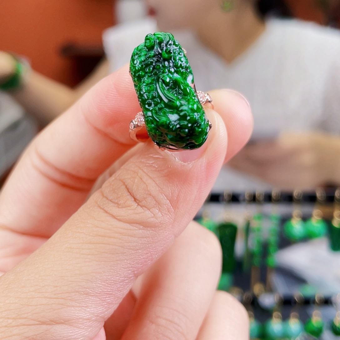 翡翠银S925镶嵌耳饰