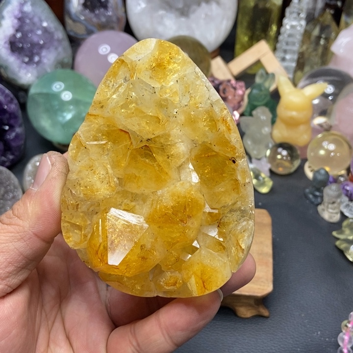 水晶摆件未镶嵌黄龙蛋