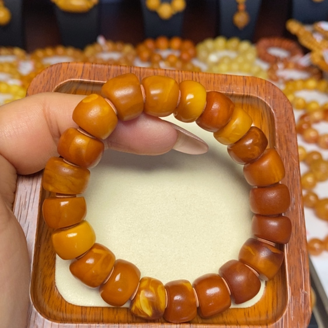 【闪购商品】蜜蜡手链未镶嵌手串