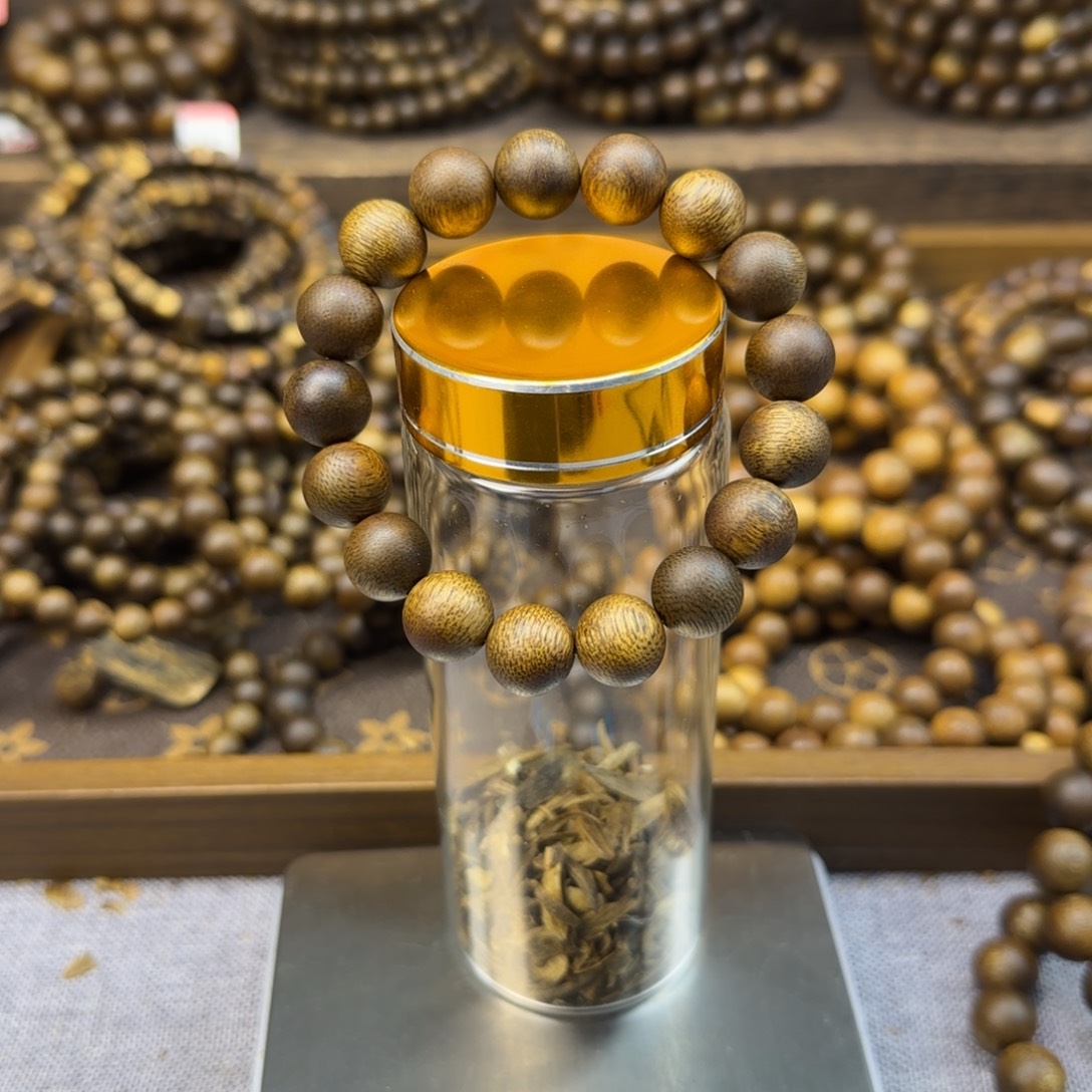 沉香沉香碎屑+12圆珠莺歌绿乌身99沉