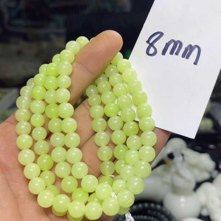 蛇纹石玉项链未镶嵌