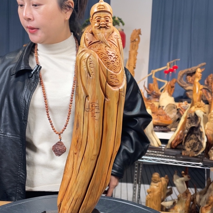 柏木（崖柏）随型摆件