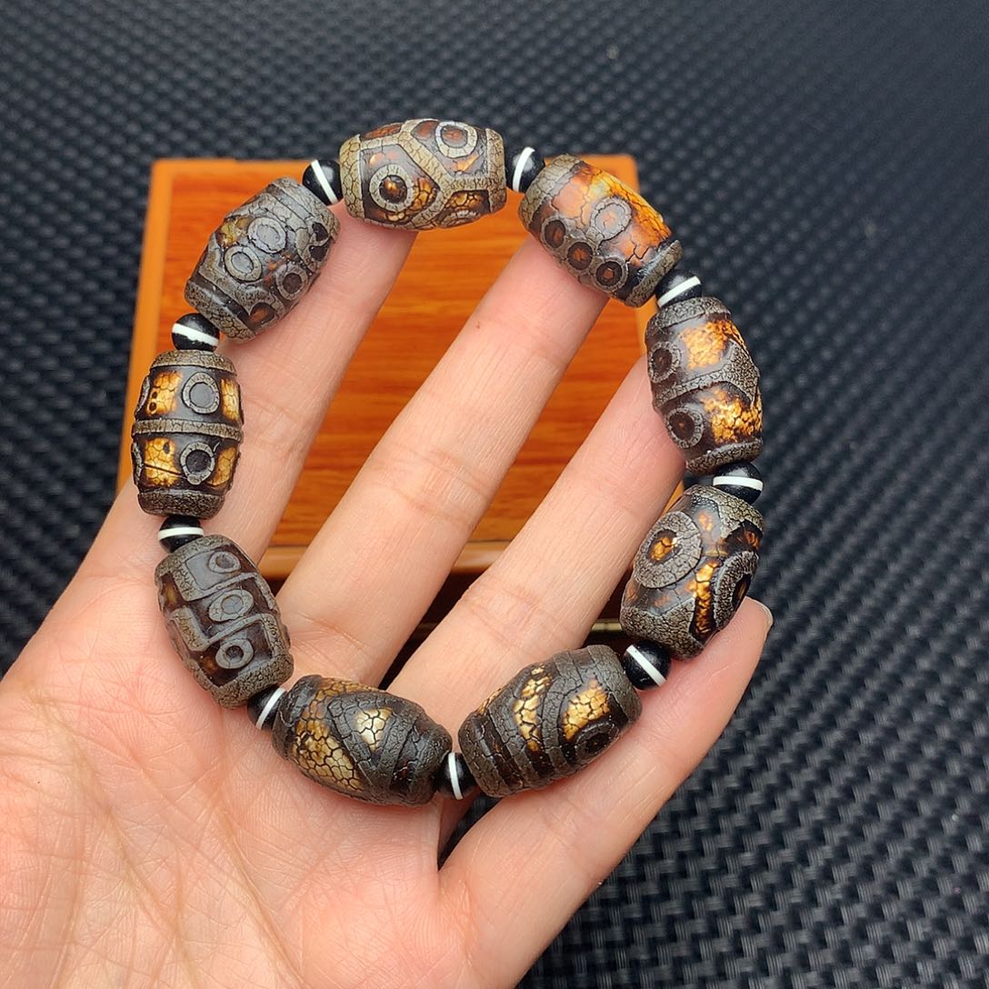 冷***漠玛瑙/玉髓未镶嵌手链