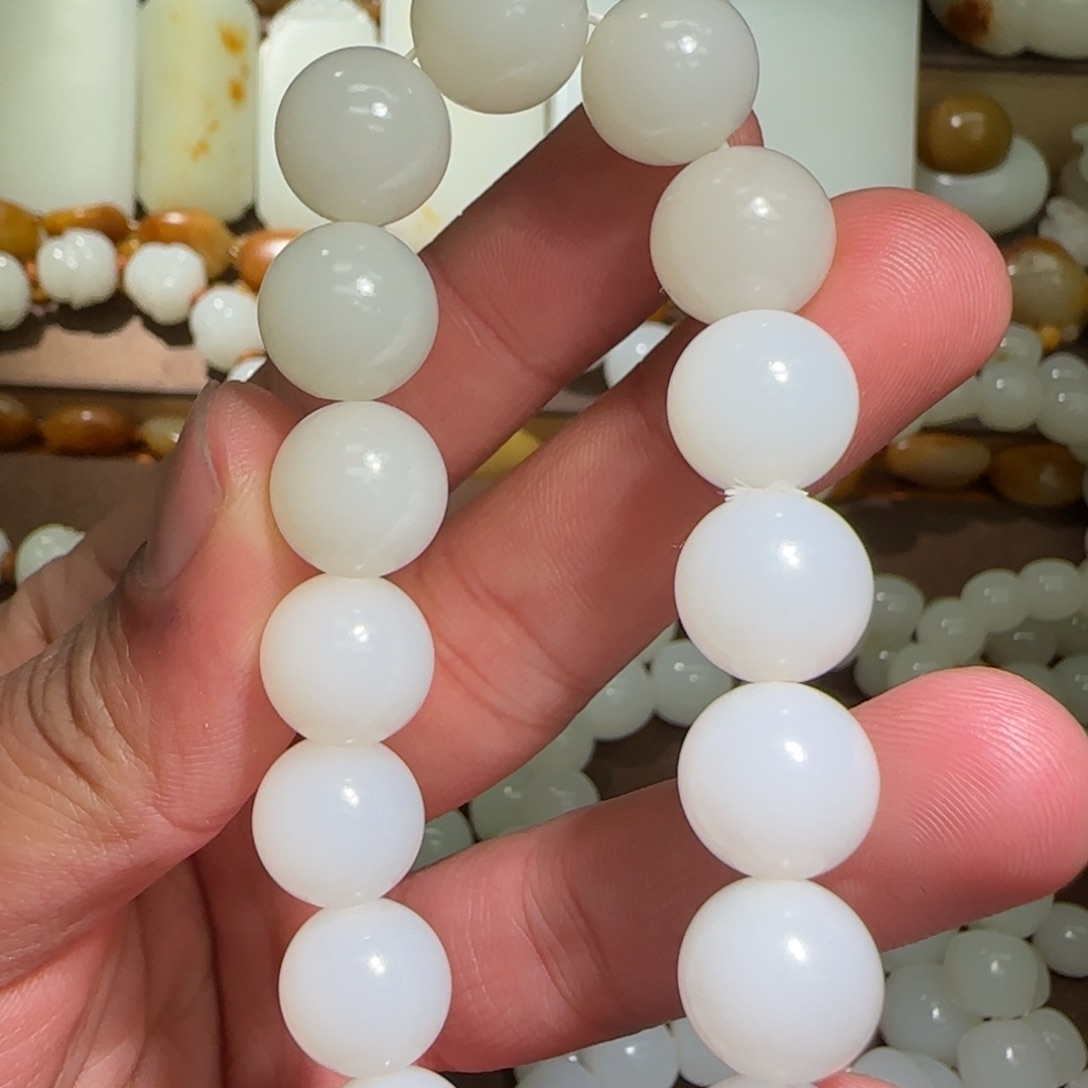 和田玉手链未镶嵌