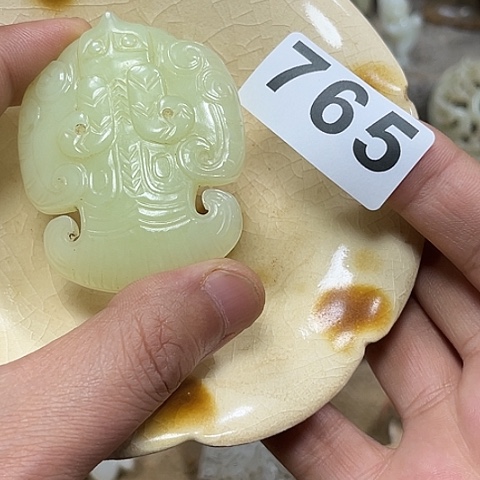 德***师瓷器制作过程是采用现代手工