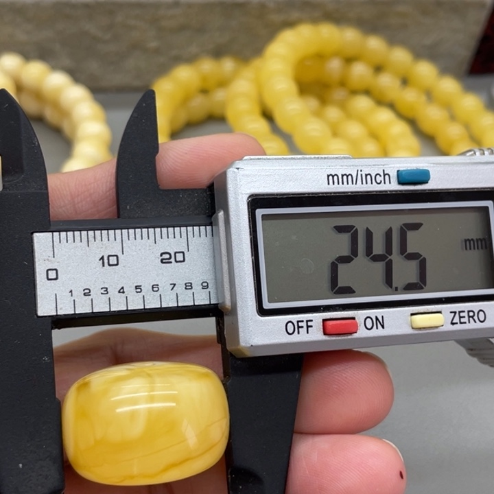 琥珀未镶嵌裸石蜜蜡