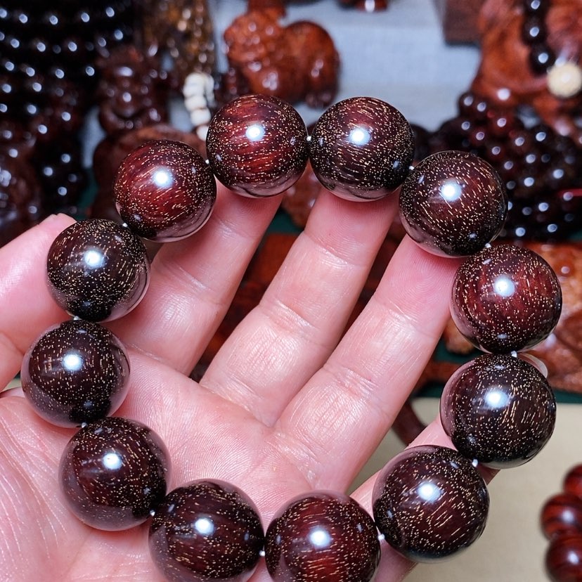 【闪购商品】檀香紫檀（小叶紫檀）王***仙