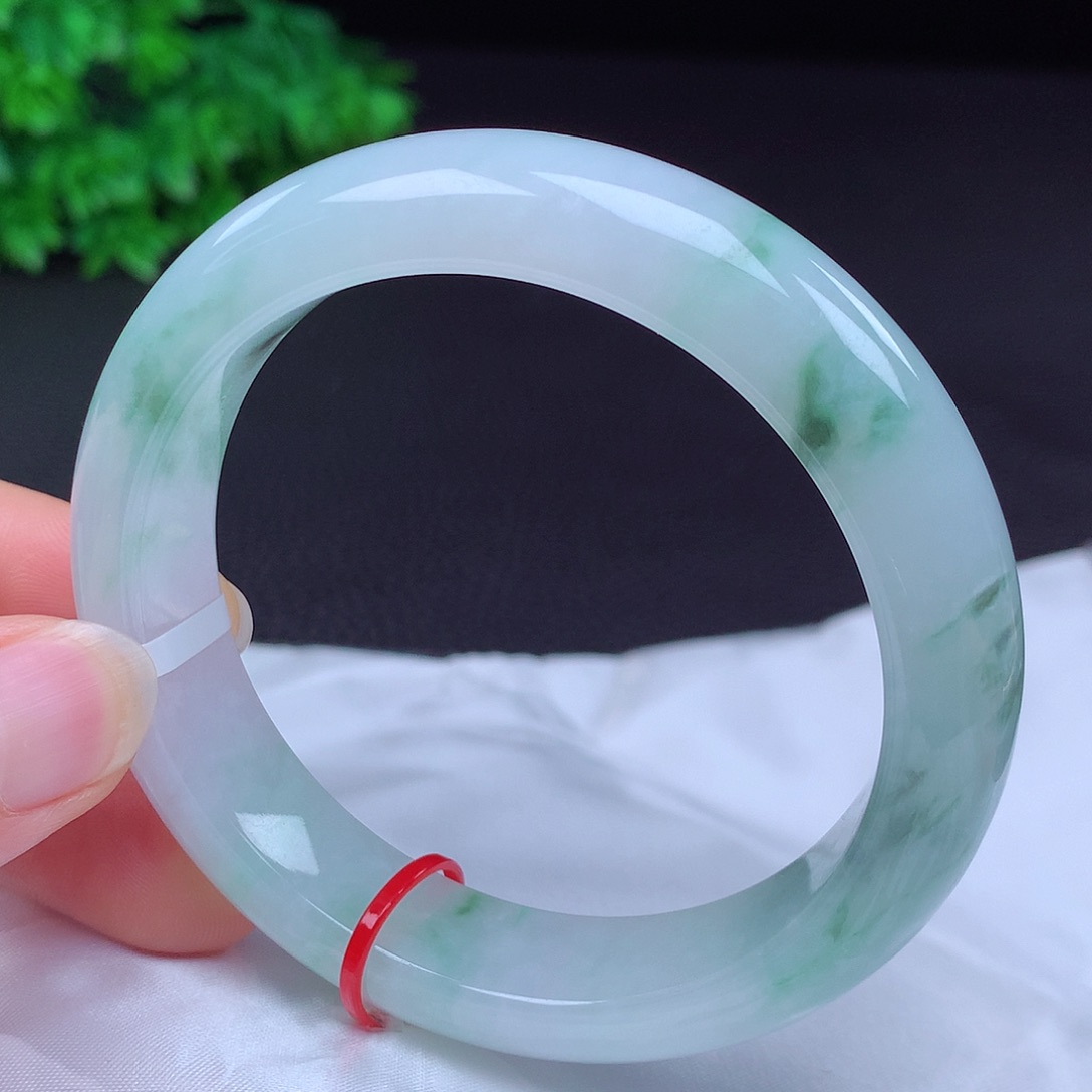 翡翠未镶嵌手镯58圈680010