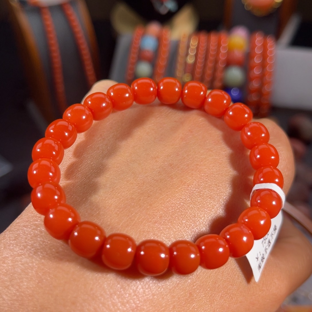 南红玛瑙滴水洞单圈8未镶嵌