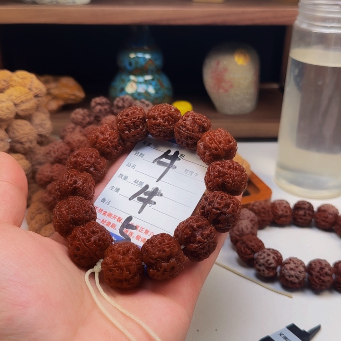 金刚菩提吊坠风***往金刚菩提手串23定制