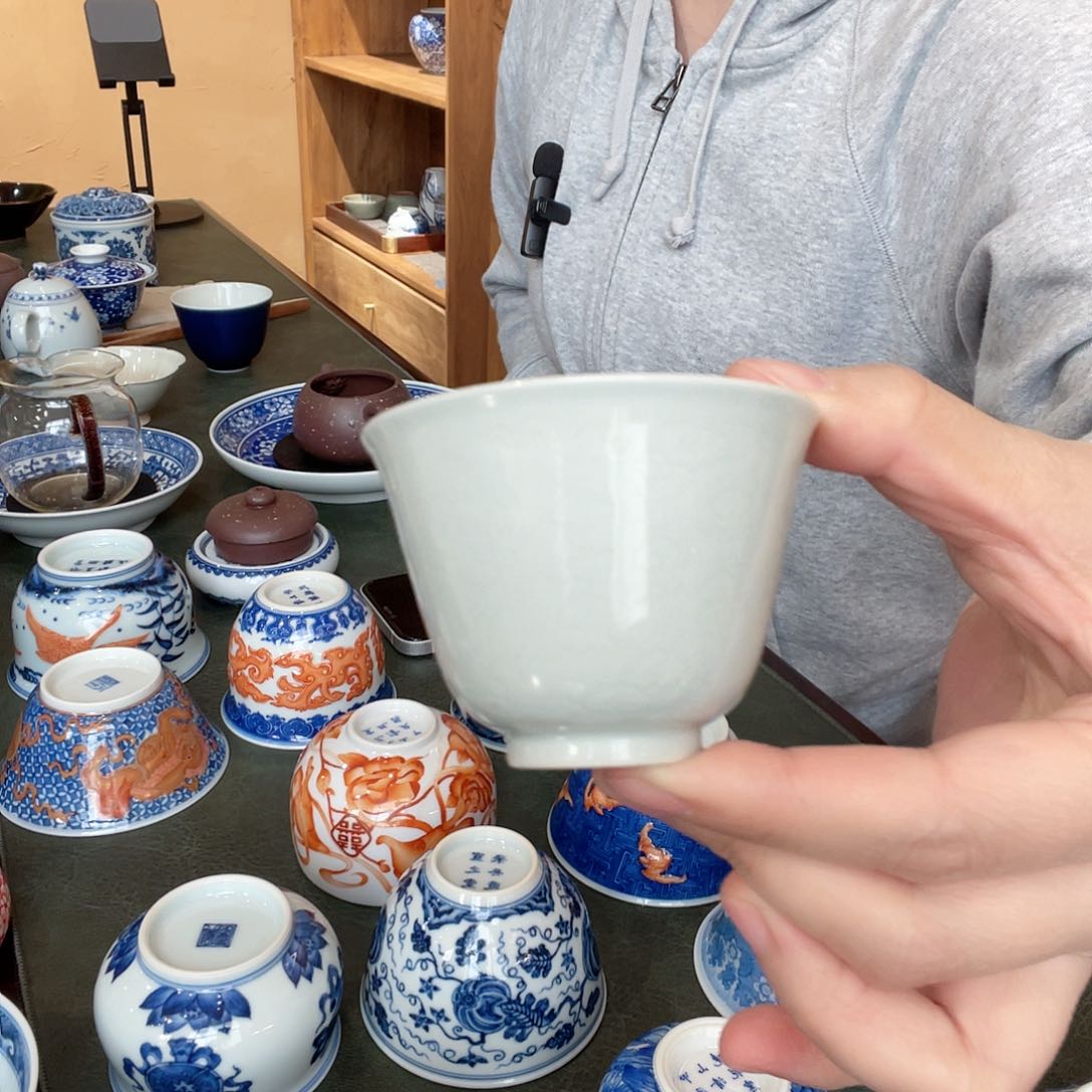 宣之堂甜白暗刻茶杯