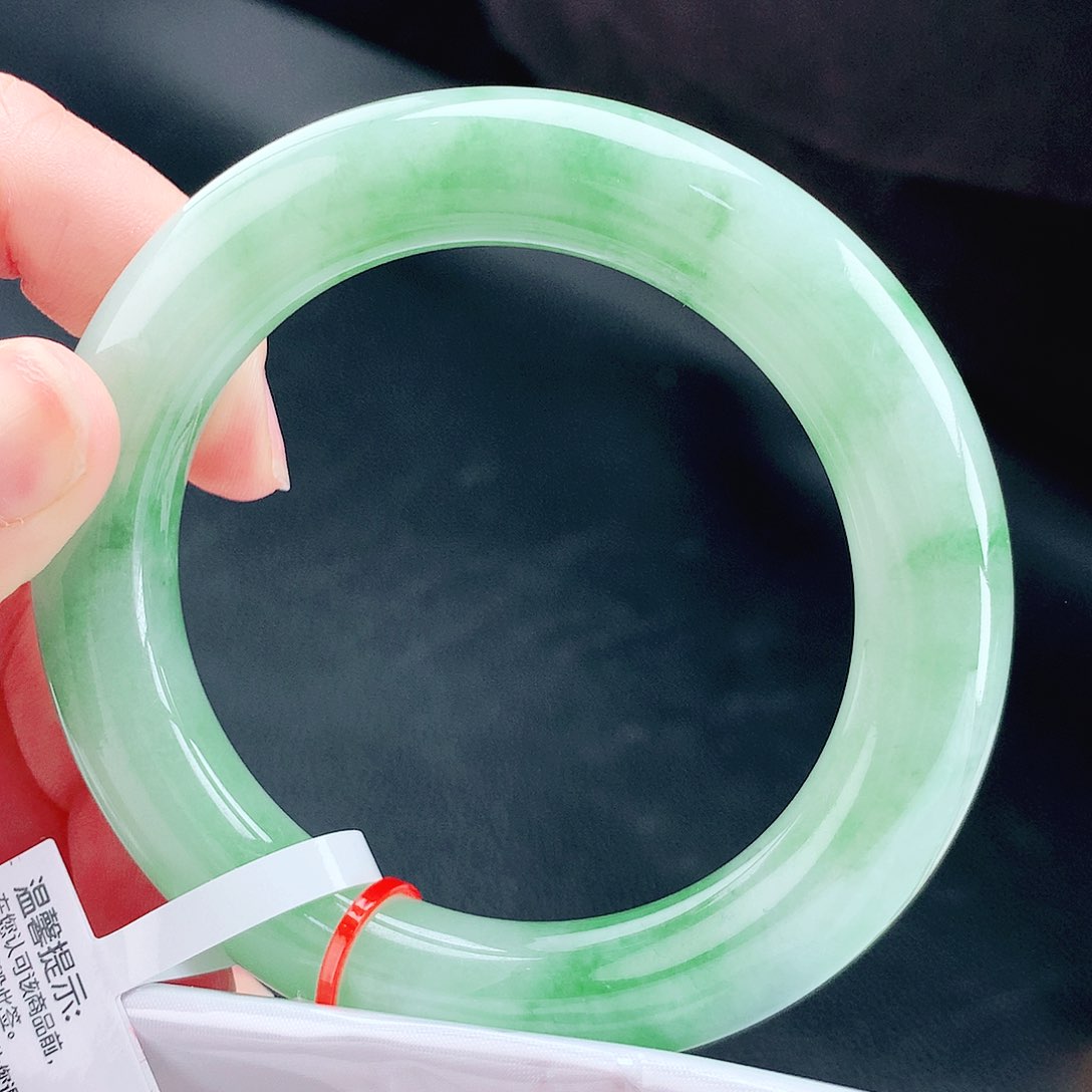 未镶嵌手镯（圆镯）翡翠58胖