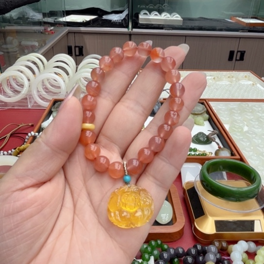 手链未镶嵌南红玛瑙