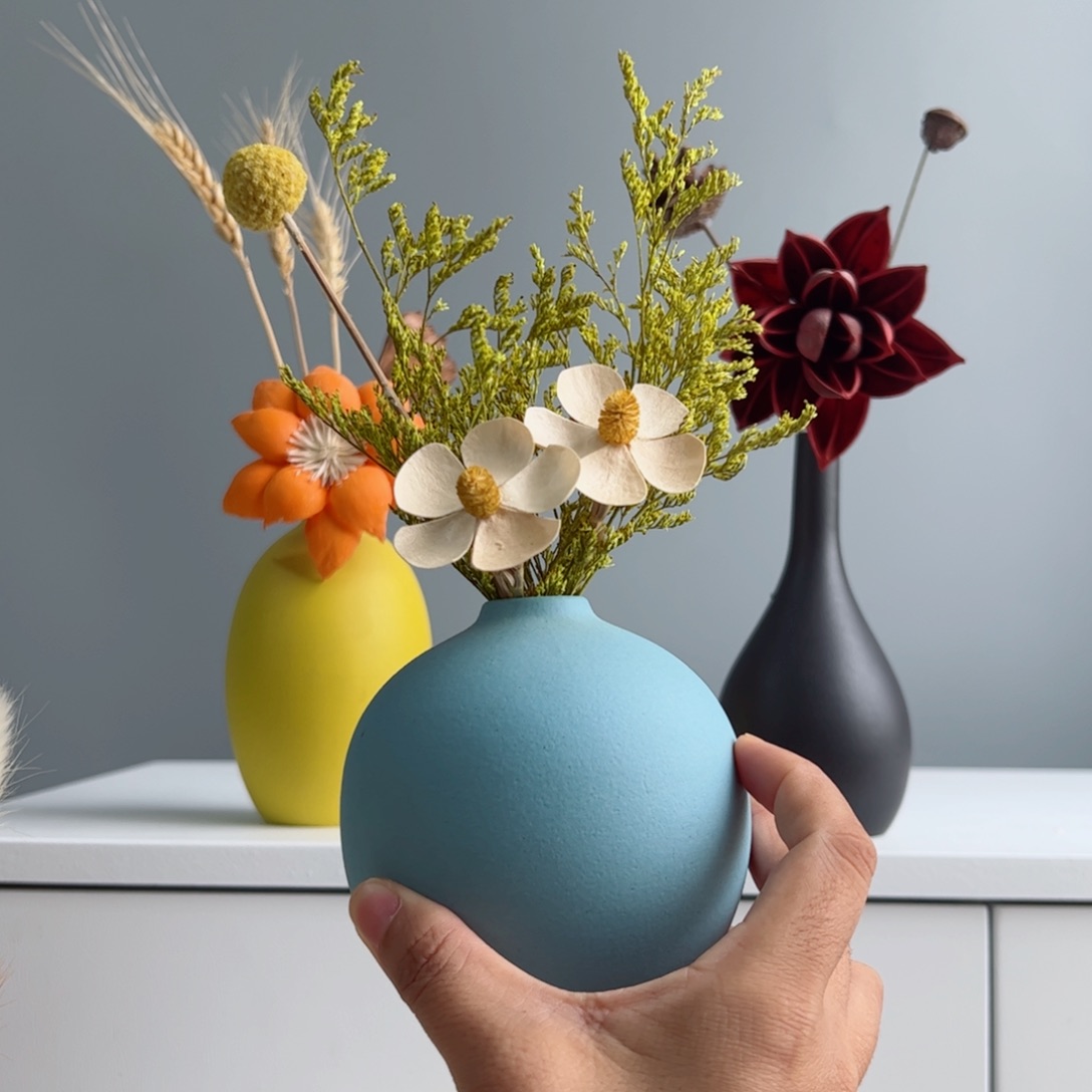 摆件陶瓷小花瓶摆件含花总高约20-30cm