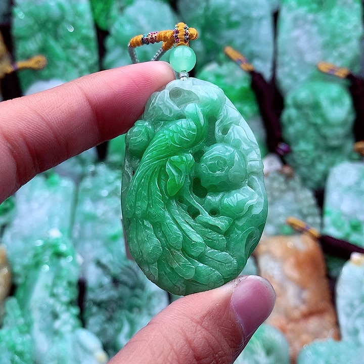 翡翠吊坠(不含链)未镶嵌