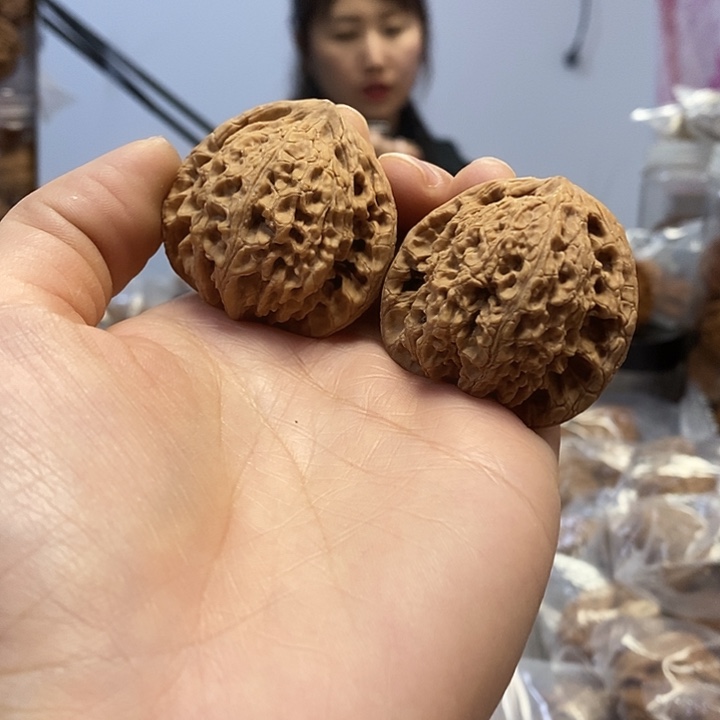 文玩核桃把件40/41虎头王小众