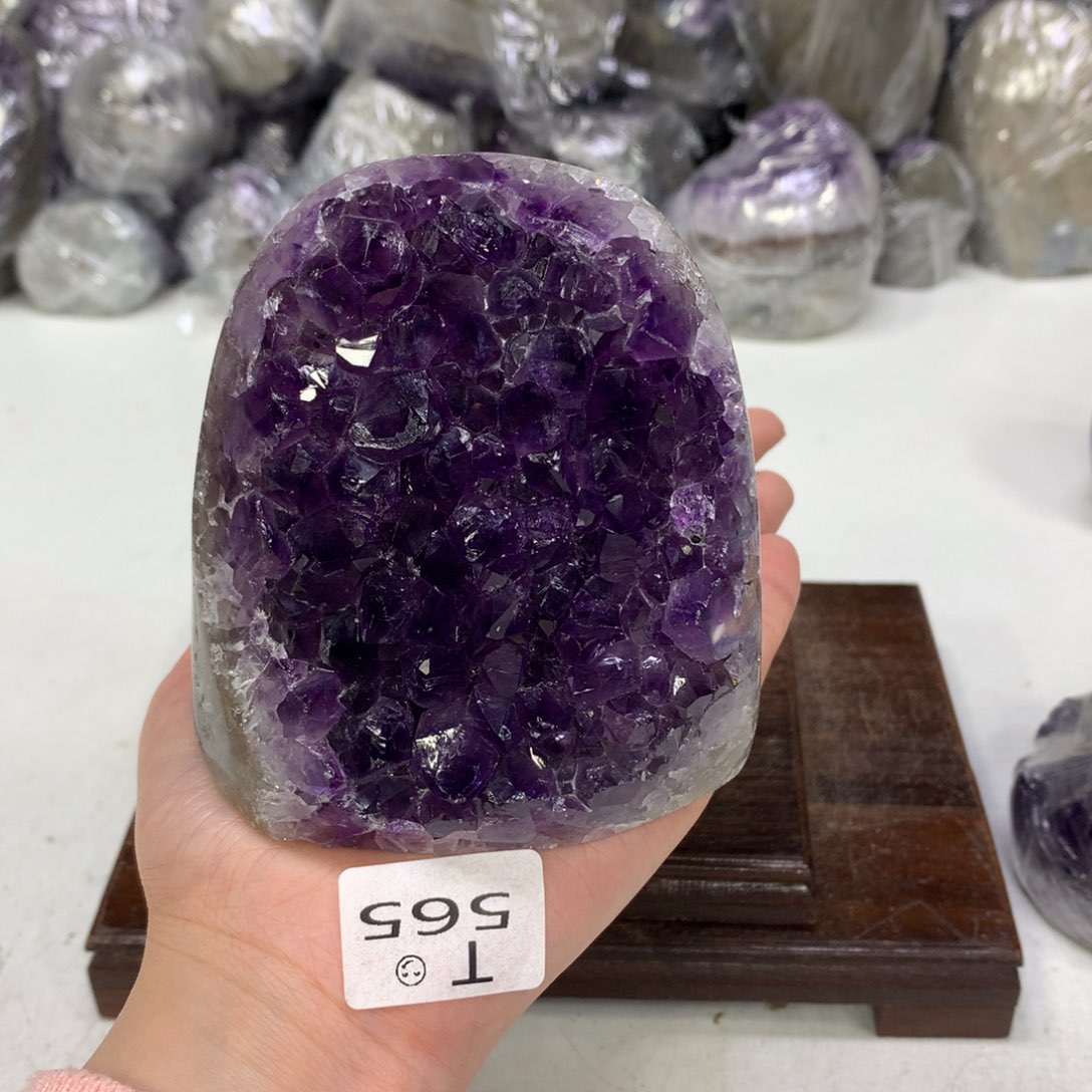 紫晶摆件未镶嵌水晶