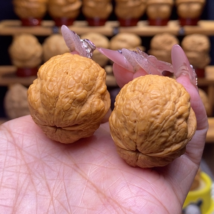 把件文玩核桃小霸王24号