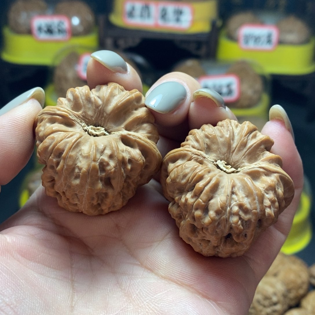 文玩核桃把件12号平谷凹底38尺全品