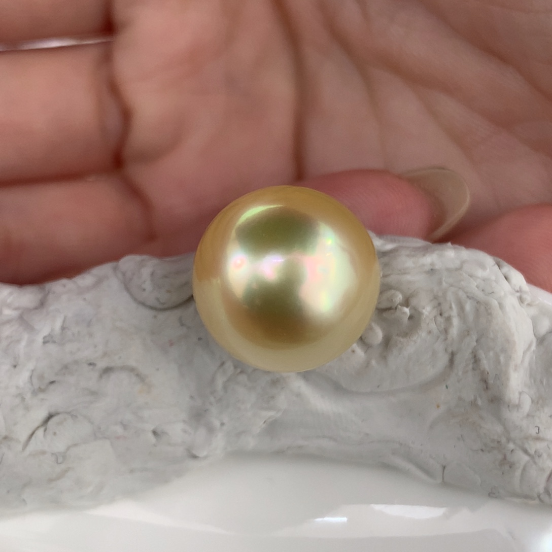 定制海水珍珠未镶嵌裸珠炫彩金珠14.1mm