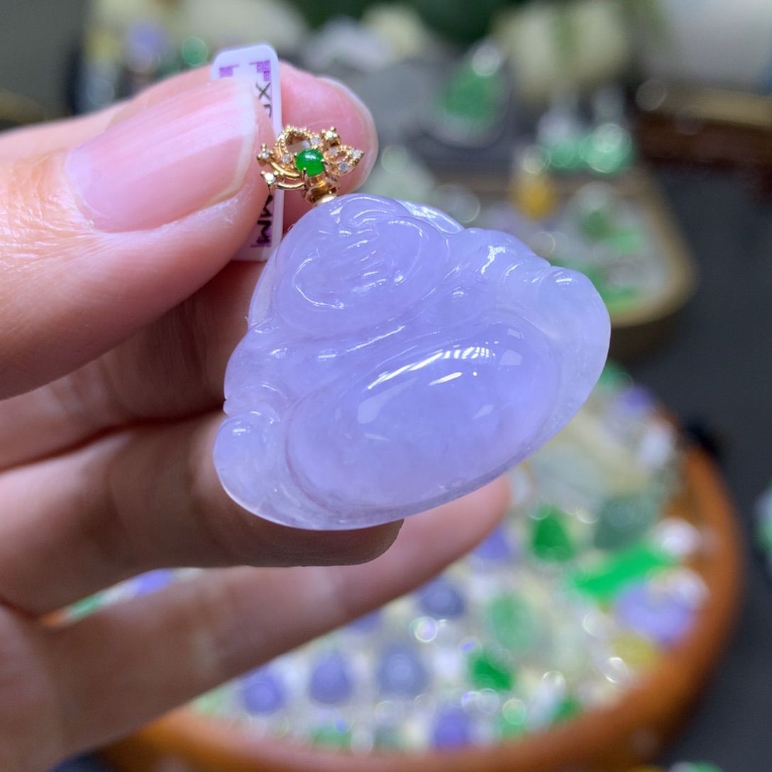 翡翠颈饰18K金镶嵌翡翠吊坠项链