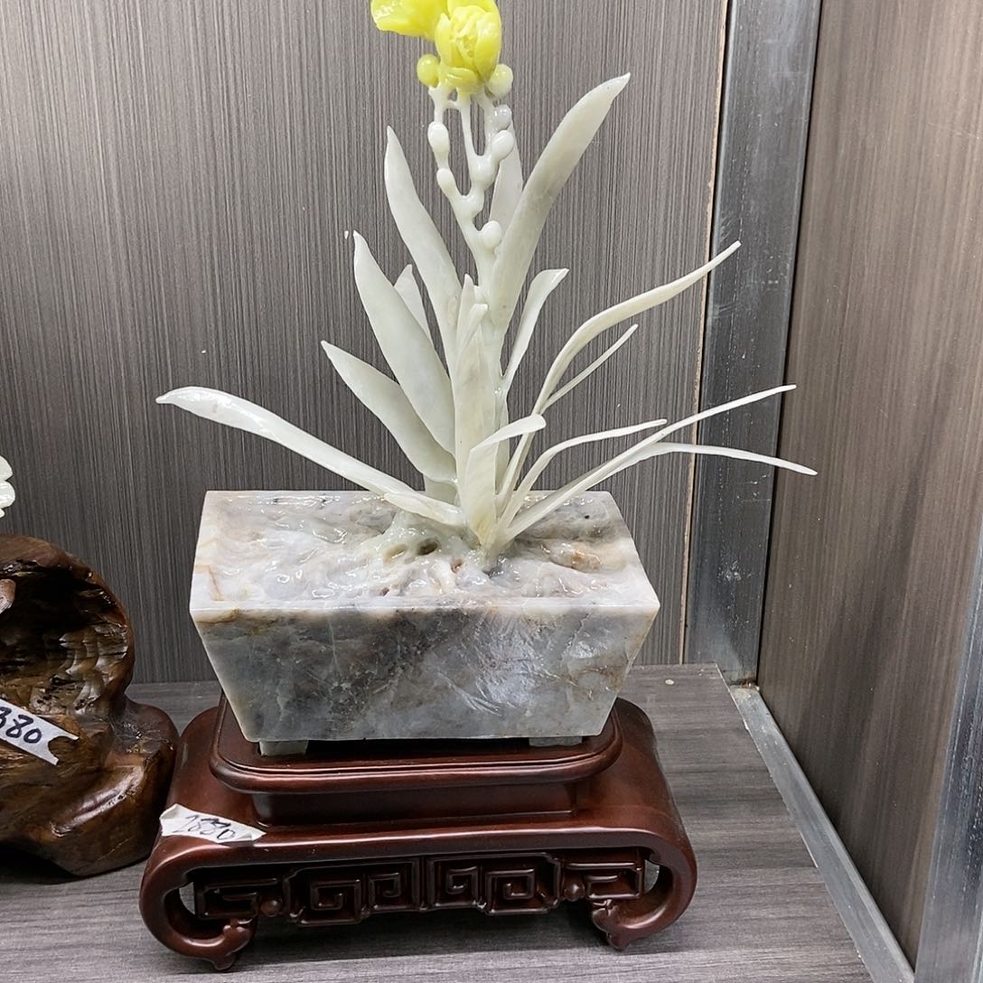 【闪购商品】玉传**色家居摆件