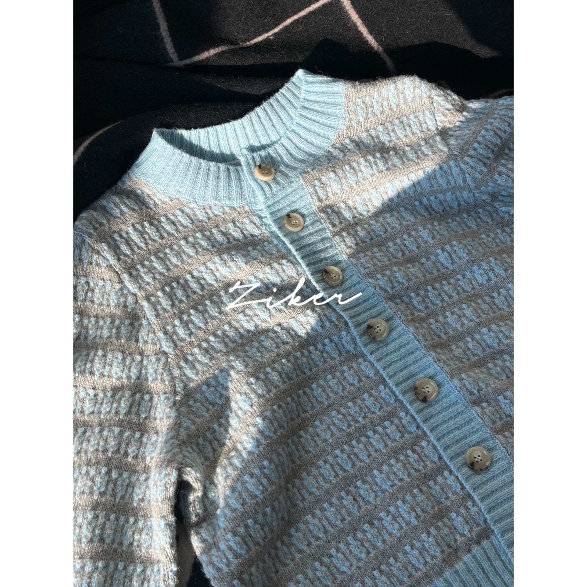 ZIKER｜“浅云织梦” 女秋冬季针织撞色圆领毛针织衫时尚开衫