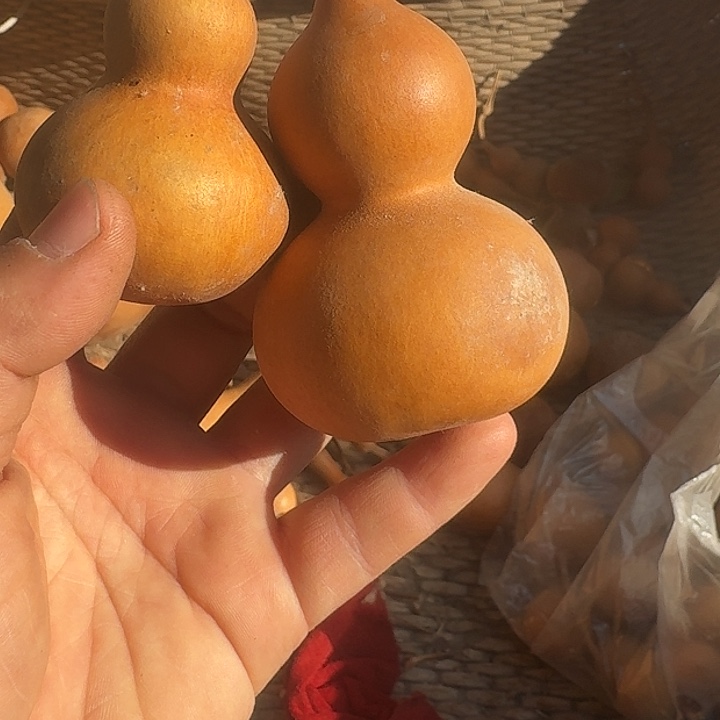 哥***漂哥是路漂葫芦葫芦