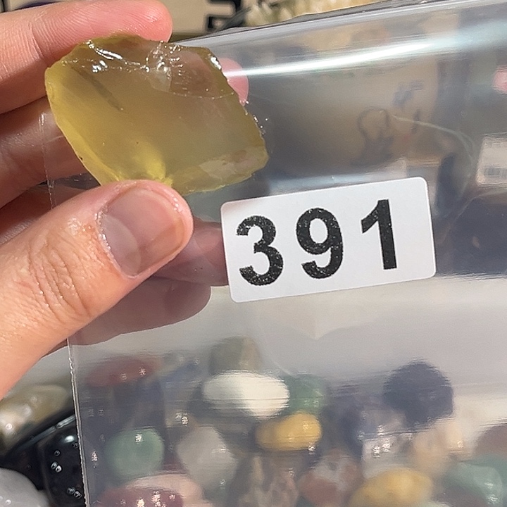 未镶嵌水晶大型摆件（非配饰）