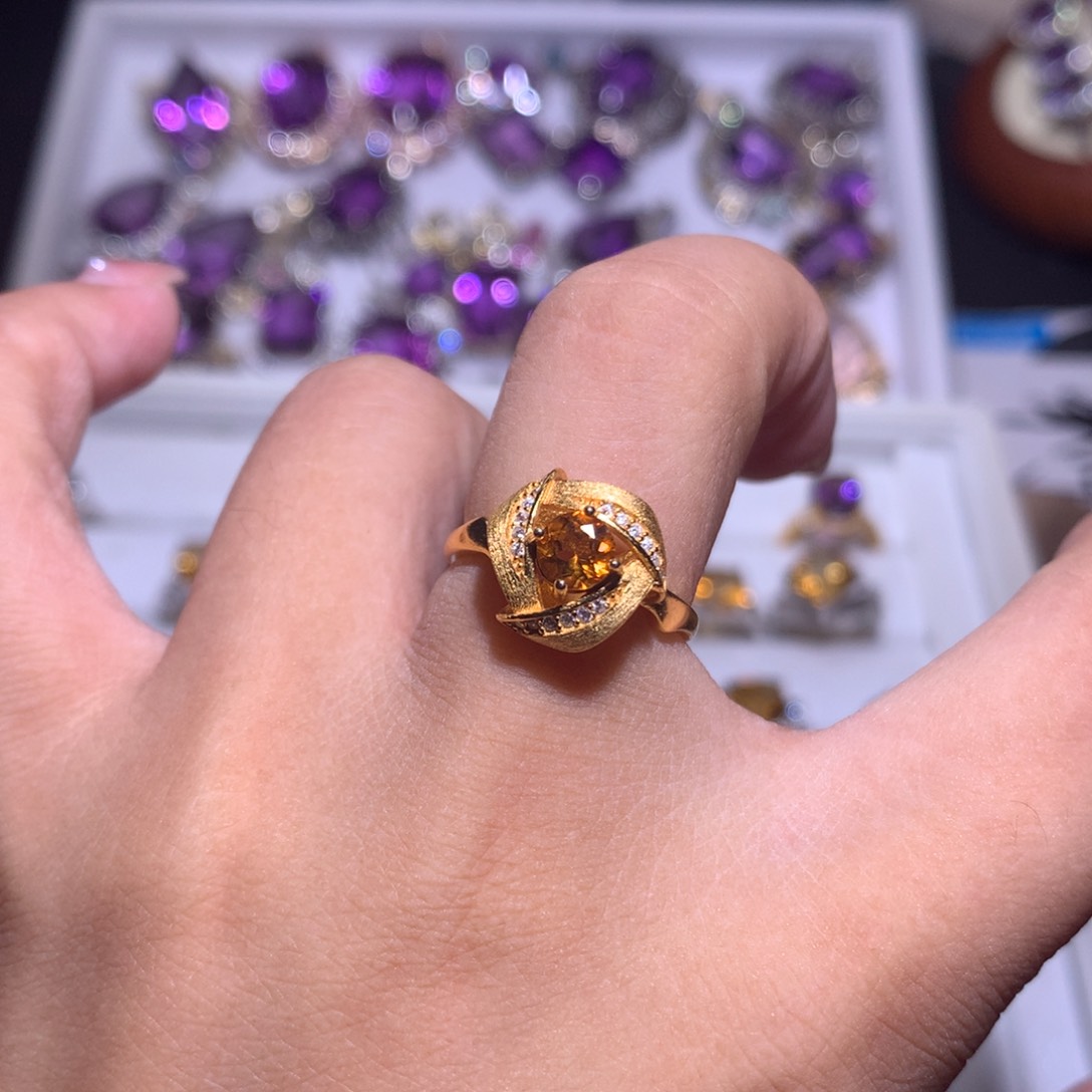 【闪购商品】银S925镶嵌戒指水晶戒指 