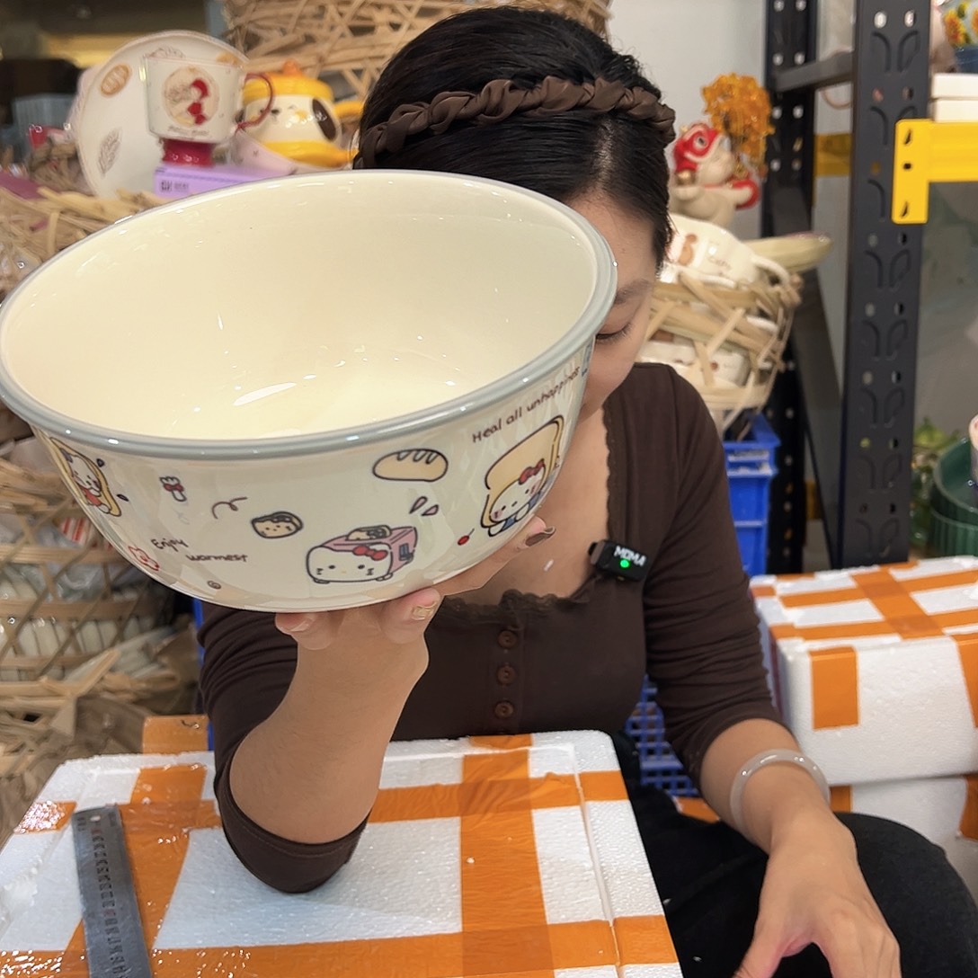摆件潮州陶瓷工厂微瑕8寸