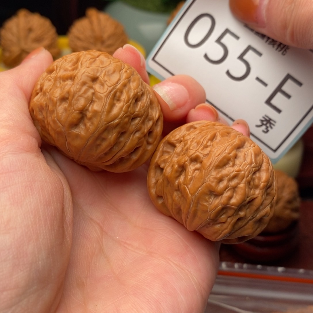 文玩核桃把件铁锤39