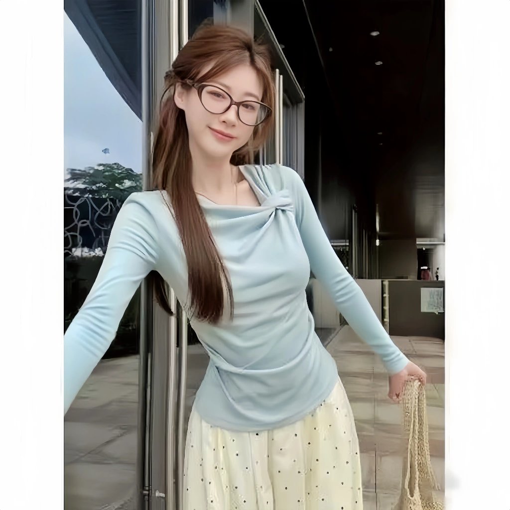 2025秋季新款小众设计扭结短袖T桖不规则褶皱别致收腰百搭显瘦